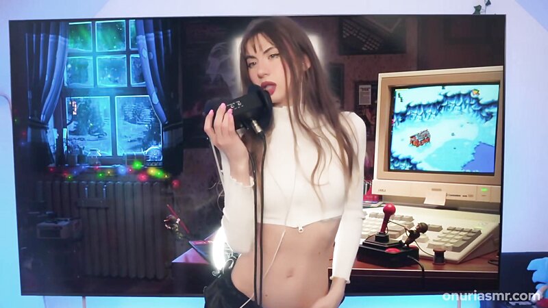 Onuri ASMR Girlfriend Experience Whispering Intimately