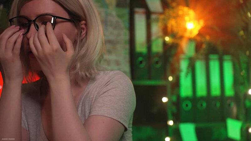 Grace in Wet T-Shirt ASMR Cosplay Challenge