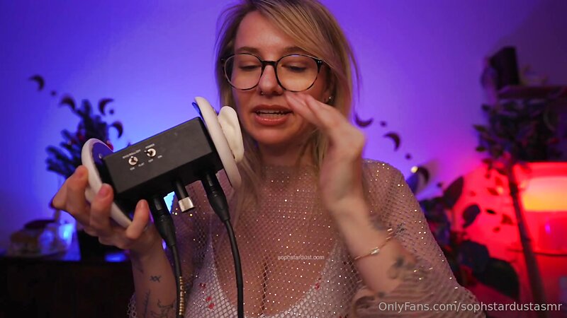 Soph Stardust ASMR Wet and Dry Ear-to-Ear Mouth Sounds Very Lewd and Cheeky Ending