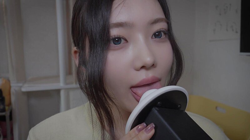 Nareun ASMR 3DIO Intimate Ear-to-Ear Whispering After Long Wait