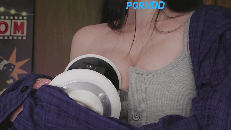 Yoon Ying ASMR Asian Roleplay The Movie Is Just an Excuse
