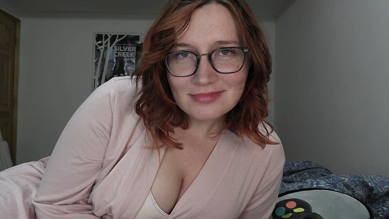 Bettie Bondage MILF Roleplay POV Mom Makes You Feel All Better