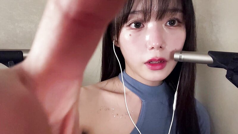 Jamonghae ASMR - 30 April 2026 - Spit Painting & Eating You