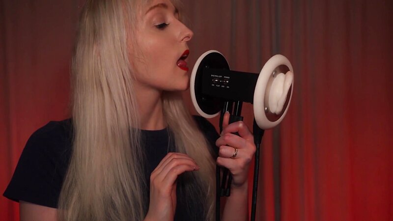LauraLemurex ASMR - April 2026 - ASMR Ear Licking & Ear Eating