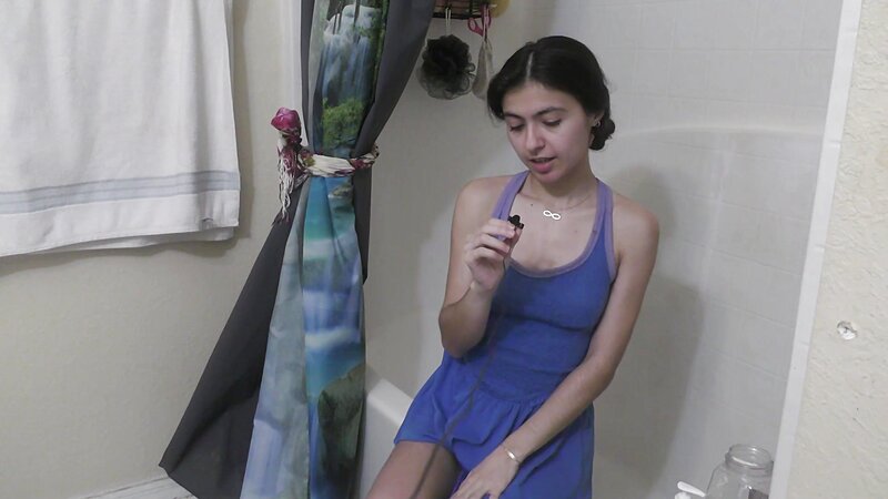 Baby Bella Asian ASMR Bath Time Soak and Sensual Touch