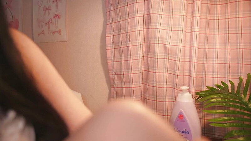 Yoon Ying ASMR Lotion Massage for Sleepy Young Boyfriend