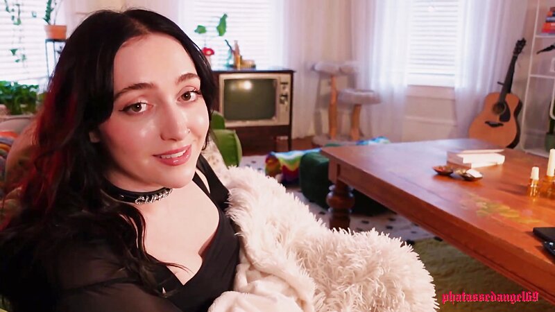 PHATASSEDANGEL69 - Cheating Girlfriend