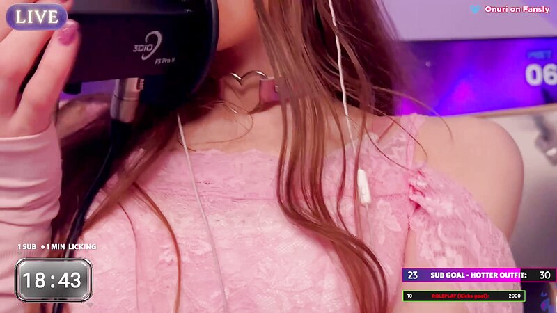 ASMR Onuri – LIVE 18+ | Ear Licking, Mouth Sounds & Close-Up Booty Show