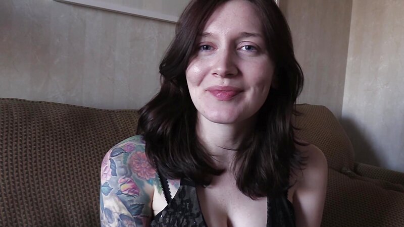 Bettie Bondage - Mom is Your Valentine
