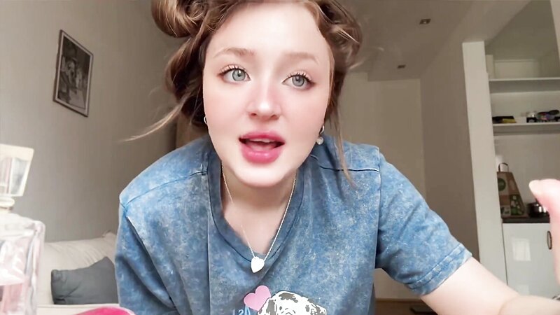Shyblanche Fingering and Squirting Orgasm Before Prom in Try-On Session
