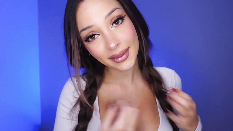 Iced Mocha ASMR Soft Spoken Relaxing Face Massage for BBW