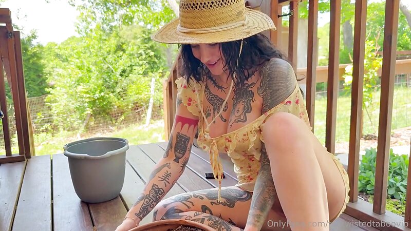 Tootwistedtaboo and MissKittyQuinn Taboo Milf Roleplay POV Fuck in Garden