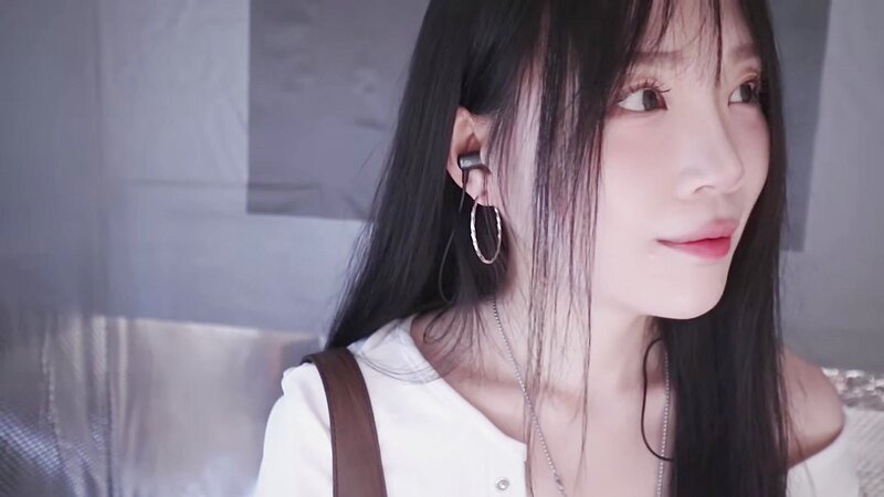 Nara_ Trapped in Broken Elevator Roleplay with Therapist ASMR