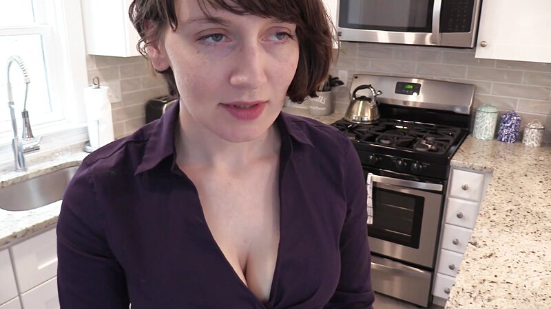 Bettie Bondage - A Mothers Creampie Desire