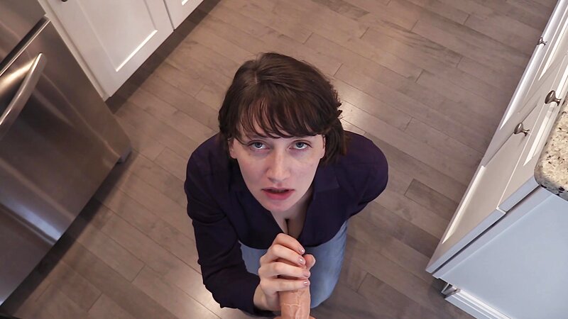 Bettie Bondage - A Mothers Creampie Desire