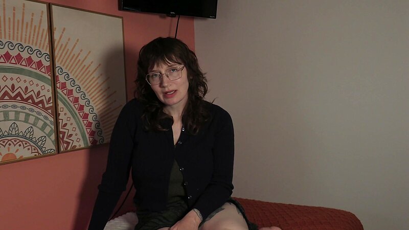 Bettie Bondage - A Funny Thing Happened When I Went on Some Forums