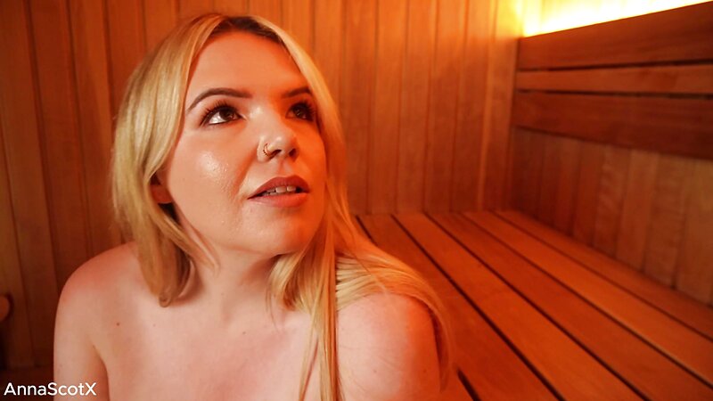 Anna Scot - Homewrecking Real Estate Agent