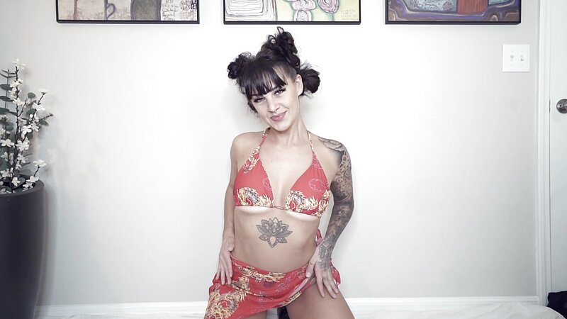 6 WAYS TO CUM with Evelin Stone​