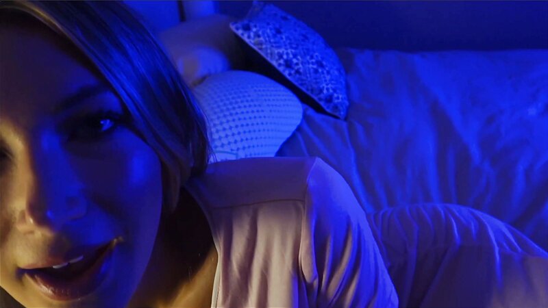 Sabrina Vaz - ASMR Undressing for Bed & Getting Sweet on You