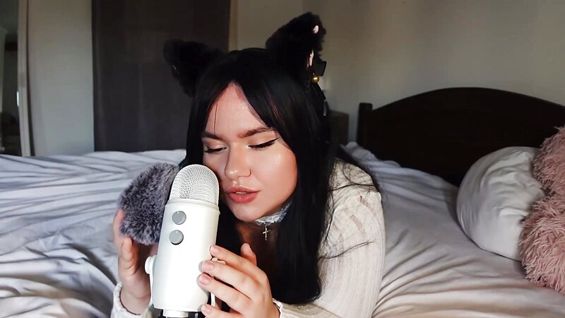EmmaTASMR - 2 July 2026 - ASMR I`m SOO CLOSE | Wet Licking, Mouth Sounds, Whispering