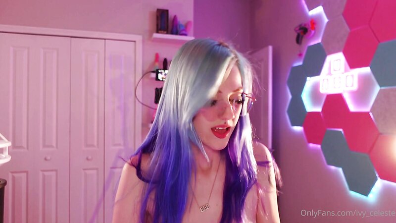 Ivy_Celeste - Fucked At The Computer
