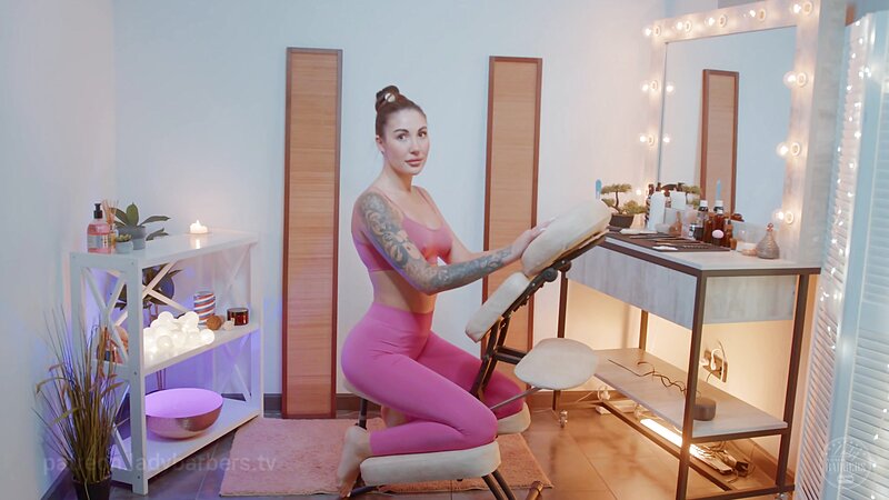 Lady barbers ASMR - Shoulders and Neck Massage by Sandy Lady Barber​