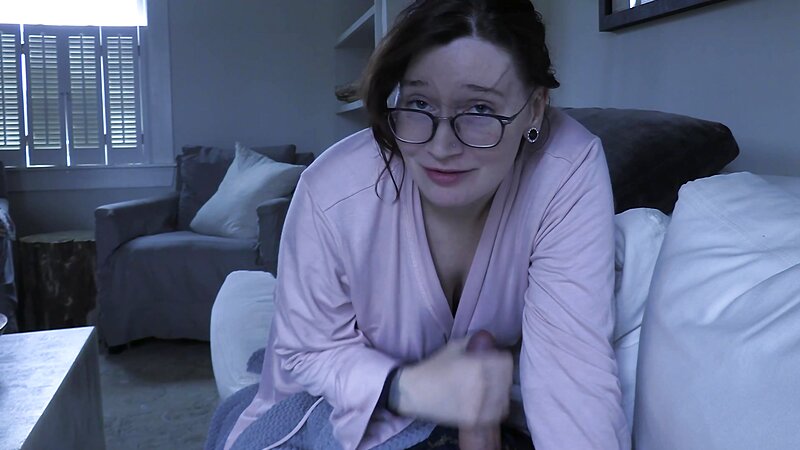 Bettie Bondage - Free Use Family Fuck in the AM