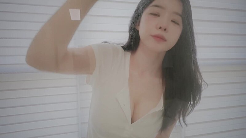 ASMR Yeonchu - 12 July 2026 - You're Trapped Behind the Glass! (Kisses + Licks) (Patreon)