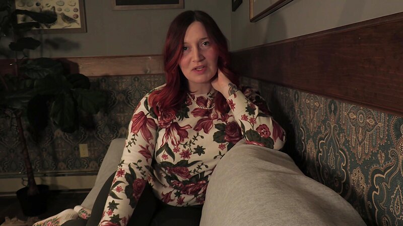 Bettie Bondage - Friends Want to Fuck Your Mom
