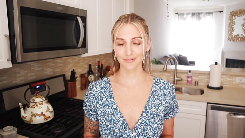Tatum Christine - Gets Penetrated By A Dildo In A POV Step-Sibling Fantasy