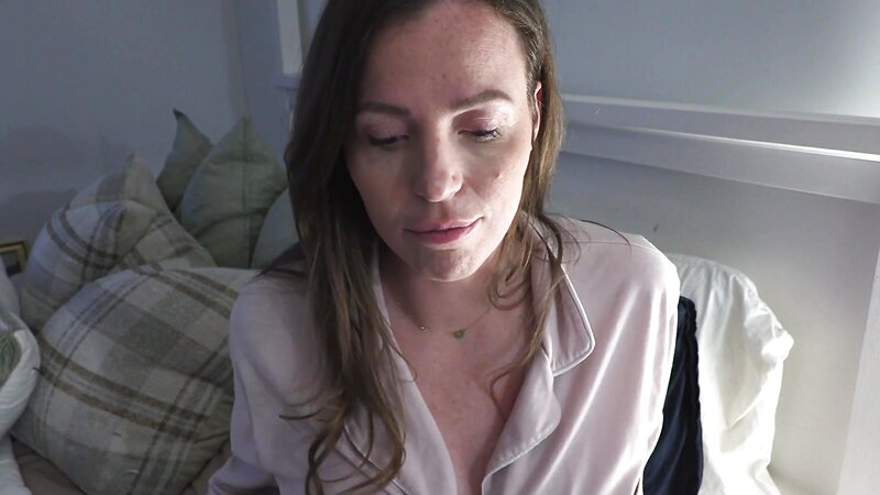 Yogabella - StepMommy Reassures You