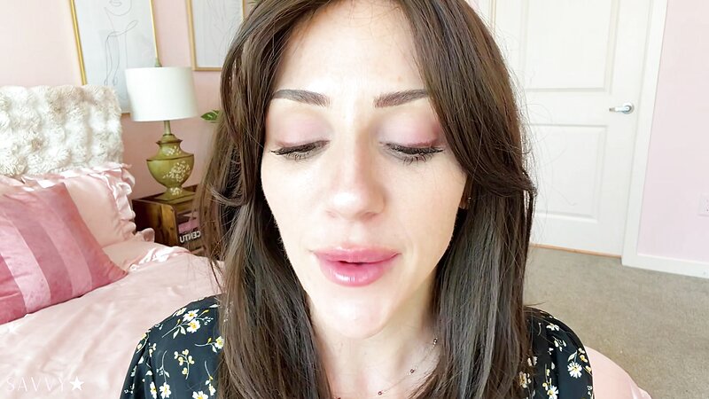 Savvy Star - Kissing Lessons with StepMom