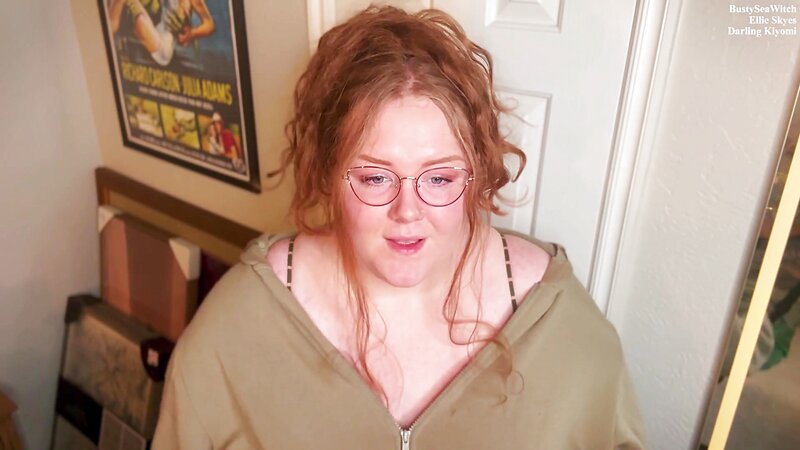 Ellie Skyes - Taboo Family Exposure