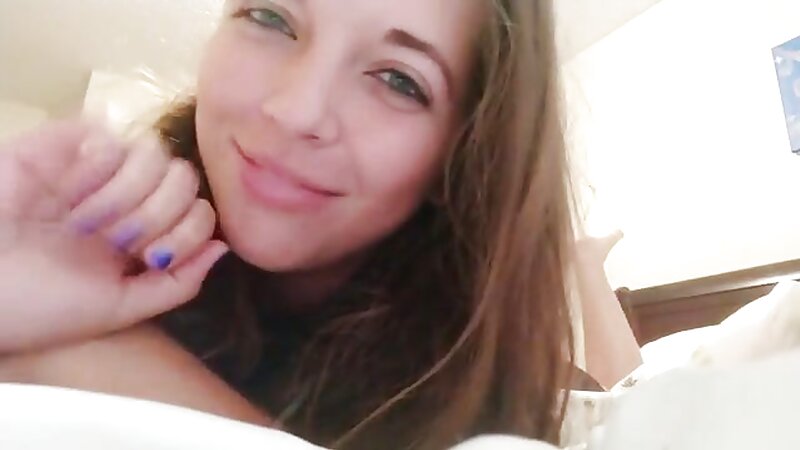 Lisa ASMR Tongue Swirling and Teeth Licking