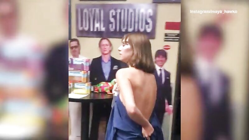 Maya Hawke Nude Sideboob Flashes