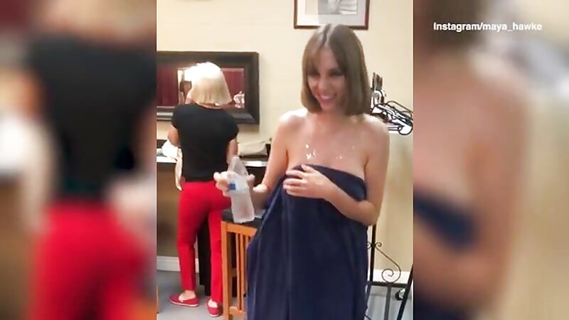 Maya Hawke Nude Sideboob Flashes