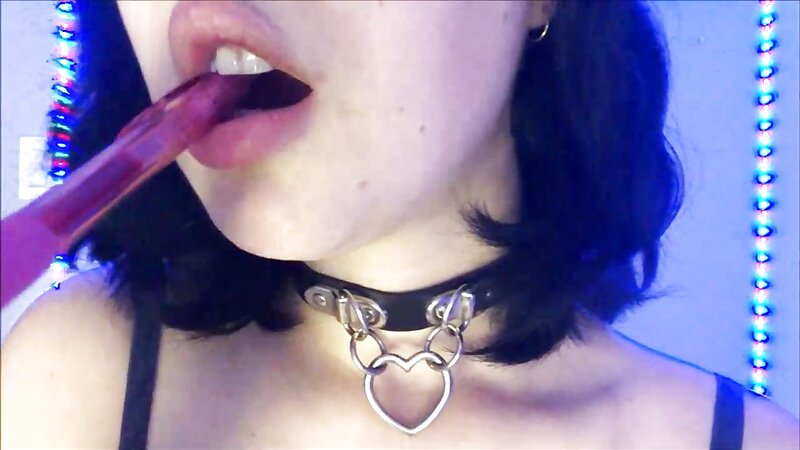 MissMercyy Rough ASMR Pen Play