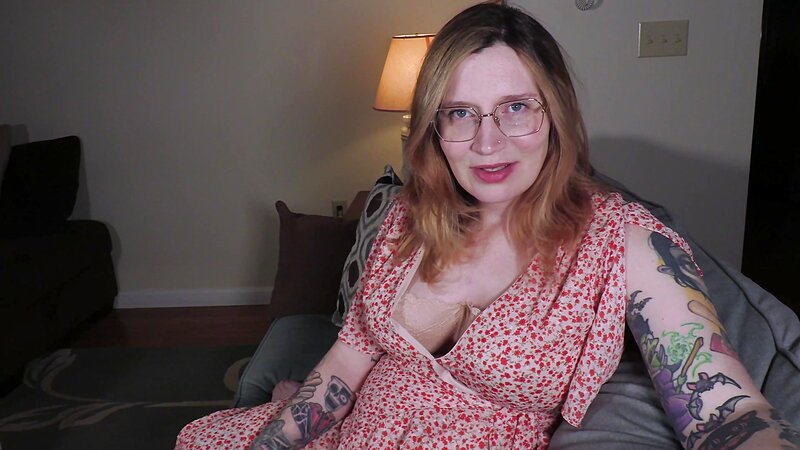 Bettie Bondage - StepMom Helps You Win