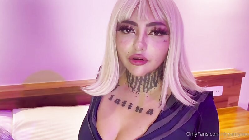 DreamyMoo x Odasuuur - OUR LESBIAN SEX TAPE & DILDO RIDE