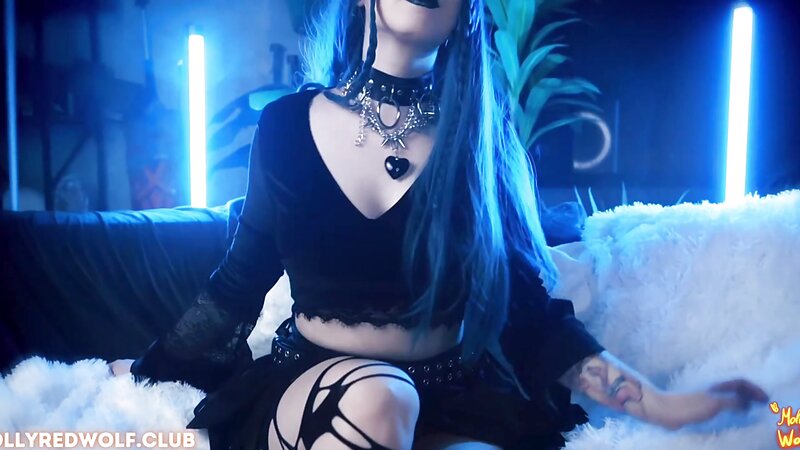 MollyRedWolf - Femdom goth girl will make you cum with her feet and tits