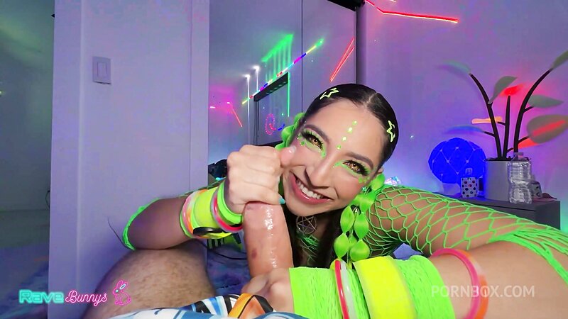 MadisonWildexxx Enjoys Getting Plowed In Rave Bunnys