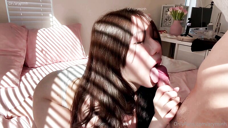 Aryminh Gets A Facial After Blowing Her BF’s Cock