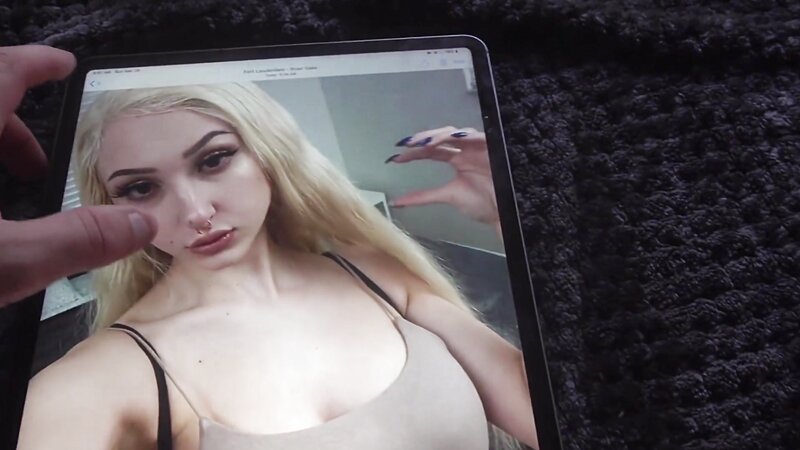 Skylar Vox Gets Plowed By Her Stepbrother