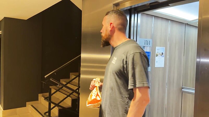 LuizaMarcato's Asshole Gets Smashed By The Delivery Guy