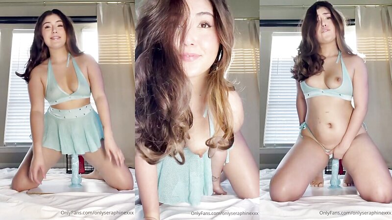 Onlyseraphinexxx Naked Riding a Dildo
