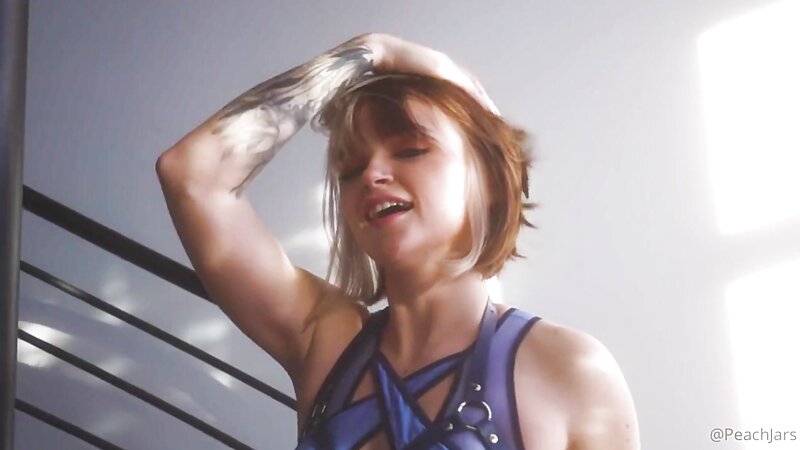 PeachJars Topless Debut