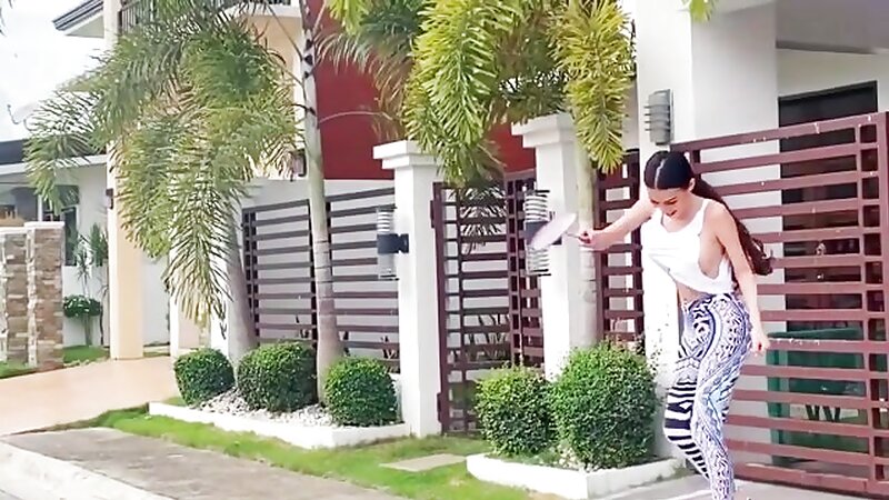 Sunshine Guimary Nude Nipple Slip