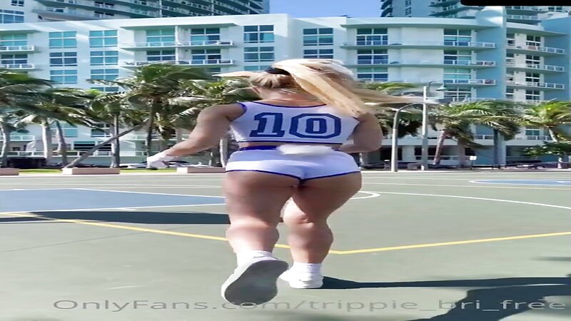 Trippie Bri Cheerleader Sex Tape