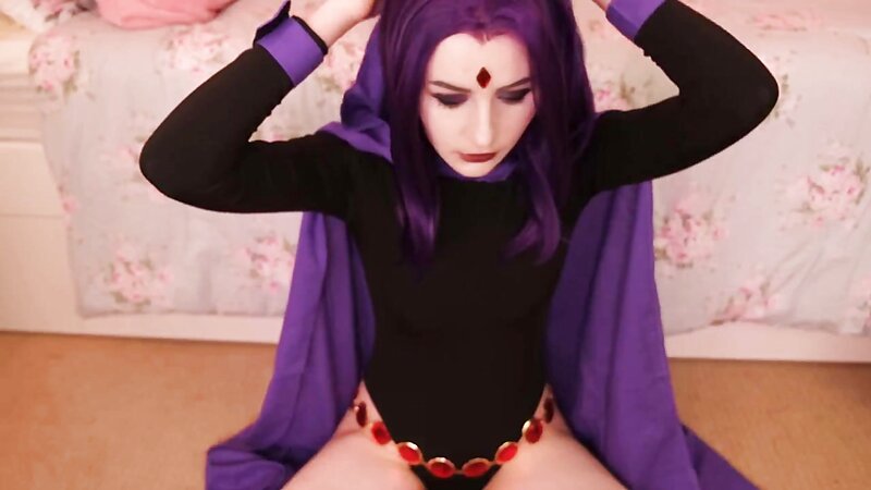 Tweetney Ravens Nude Meditation