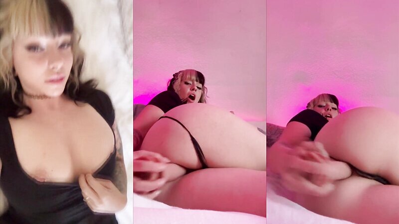 Brattykayla666 Anal Dildo Masturbating